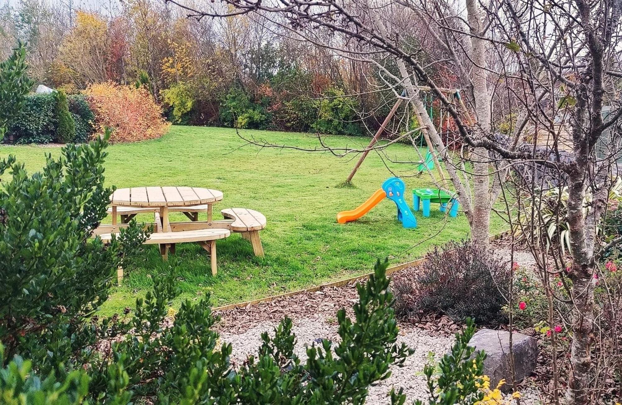 Butterfly Guesthouse - Entire Home Within 5Km Of Galway City Экстерьер фото